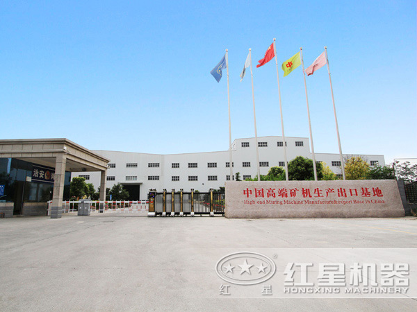 一鐘頭8-28噸，出料325目的石英沙磨粉設(shè)備廠家