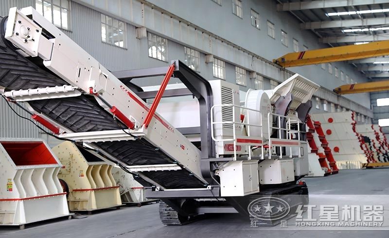 小型車載式鵝卵石破碎機，履帶液壓驅動