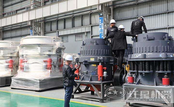 全液壓圓錐破碎機，液壓過載保護裝置，自動調節(jié)出料粒度