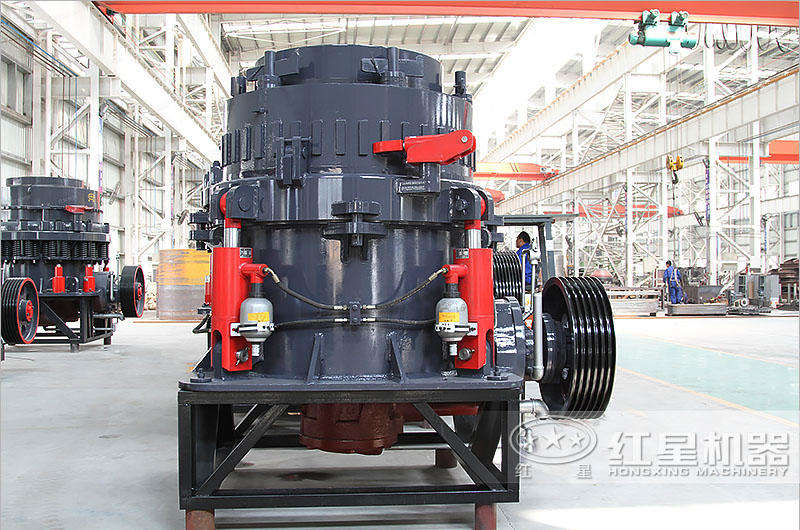 全液壓圓錐破碎機(jī)GYS300，出料粒形更好