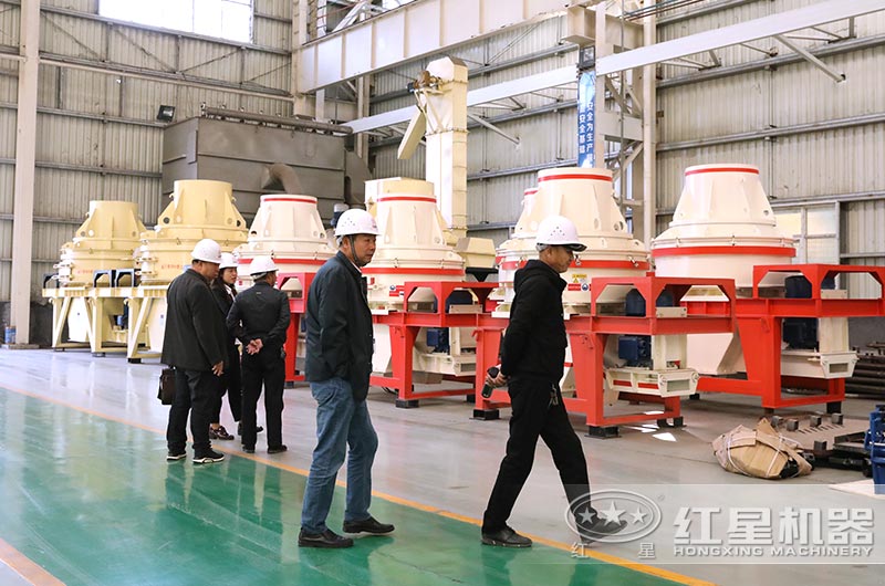 客戶來廠參觀，購機