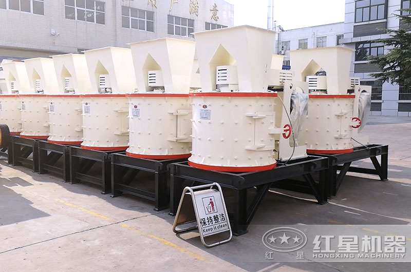 立式破碎機(jī)型號齊全，有現(xiàn)貨